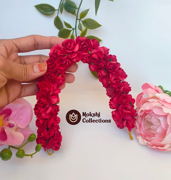 Red Rose Plain Gajra