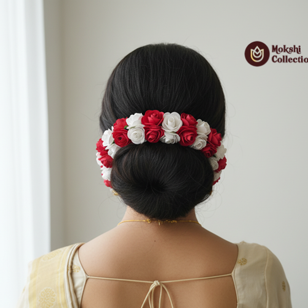 Red and White Gajra