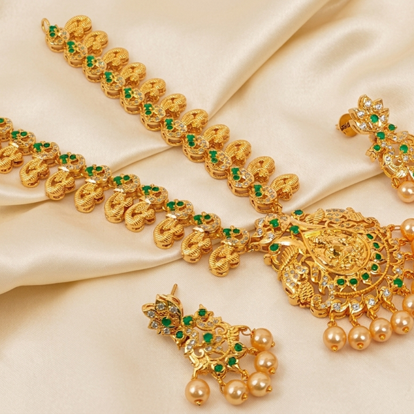 Emeralds Temple peacock Necklace Set