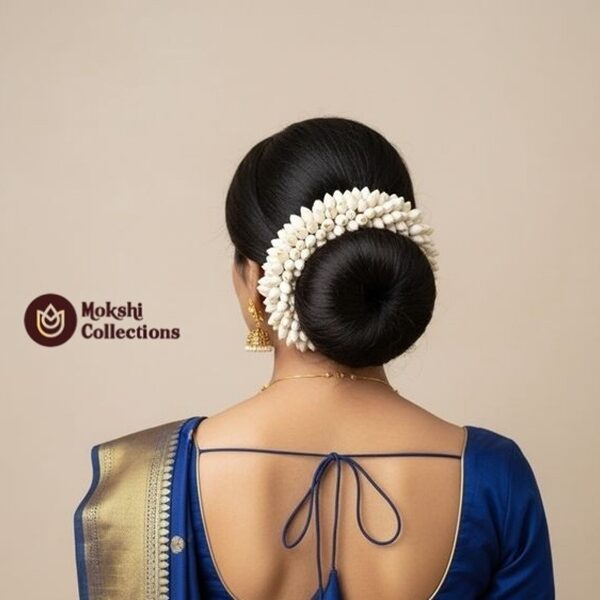 White Hair Gajra