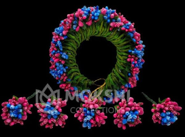 Blue Pink Pollens Gajra with Brooches