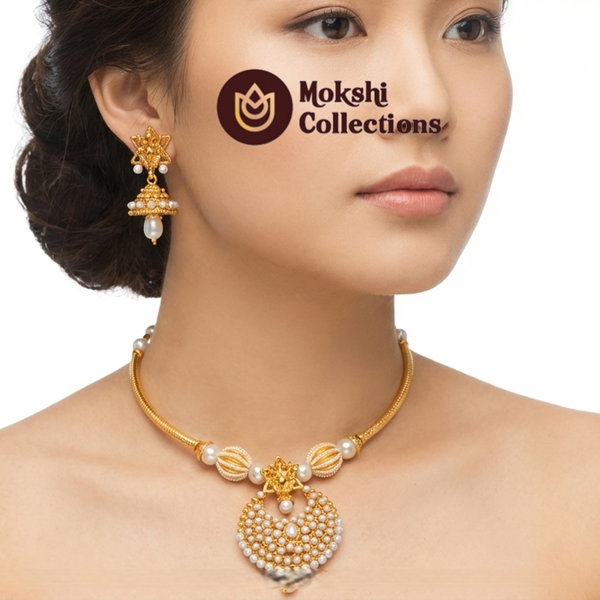 White Kemp Ganesh Necklace Set