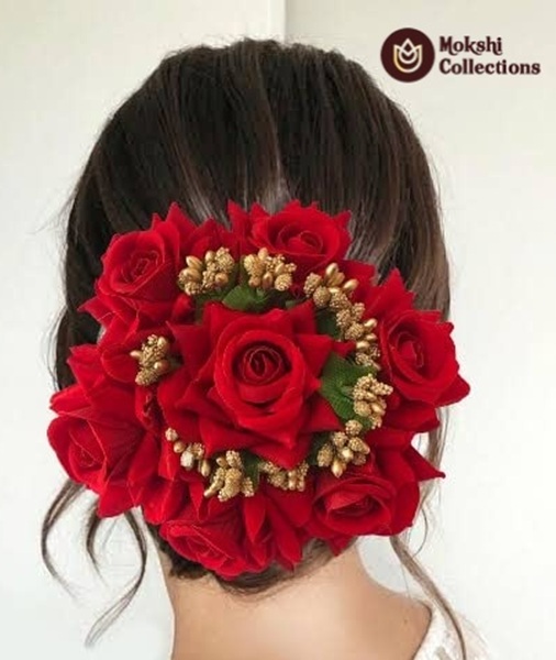 Red Bridal Juda with Gold Pollens